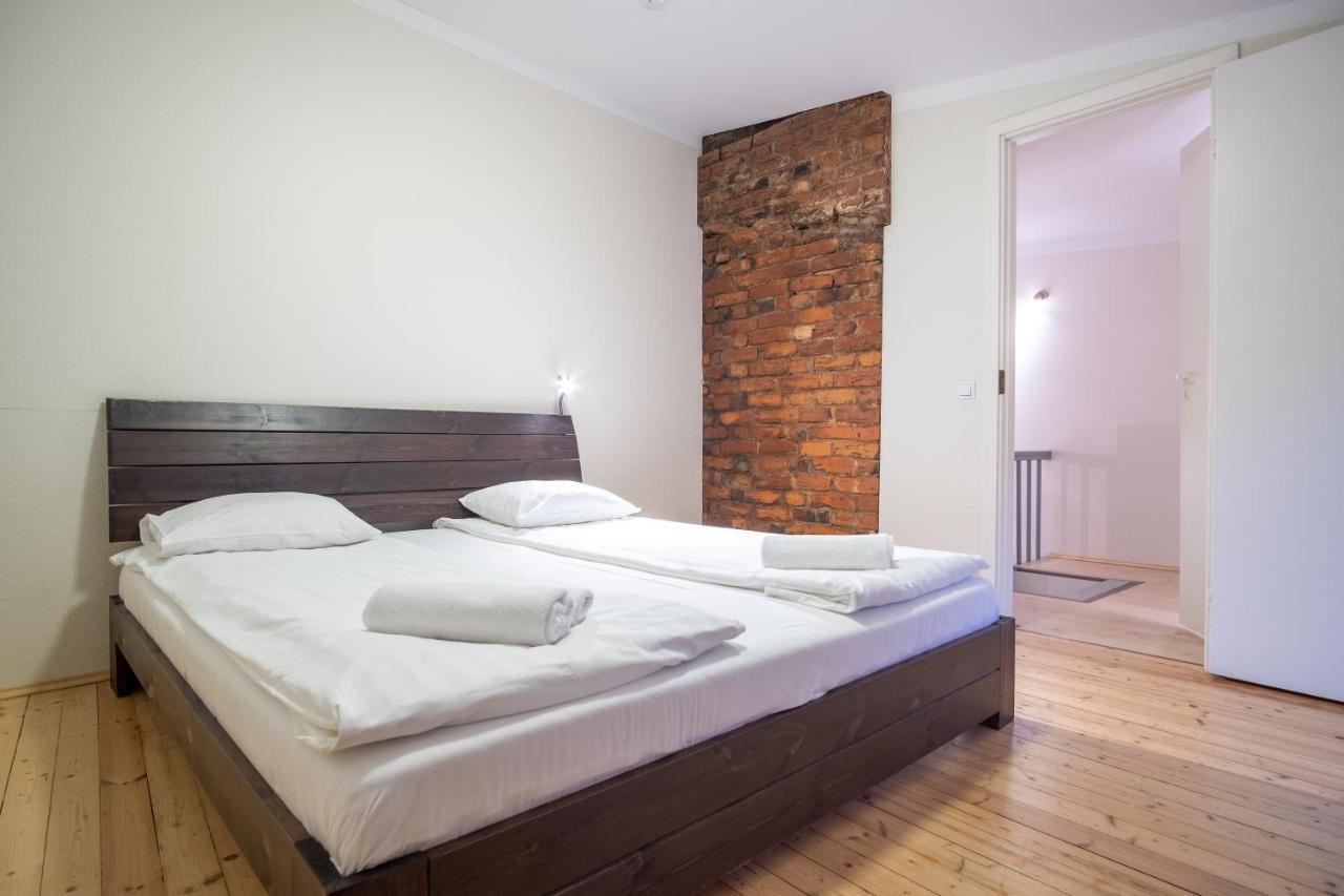 Dream Stay - Bright 2-Bedroom 2-Floor Old Town Apartment Tallinn Dış mekan fotoğraf