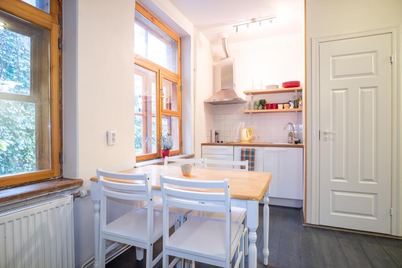 Dream Stay - Bright 2-Bedroom 2-Floor Old Town Apartment Tallinn Dış mekan fotoğraf