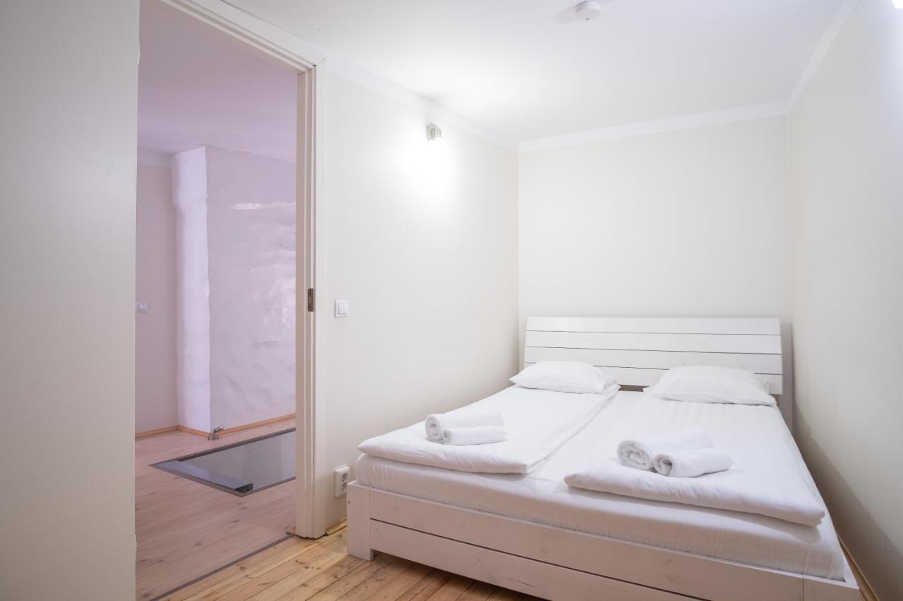 Dream Stay - Bright 2-Bedroom 2-Floor Old Town Apartment Tallinn Dış mekan fotoğraf