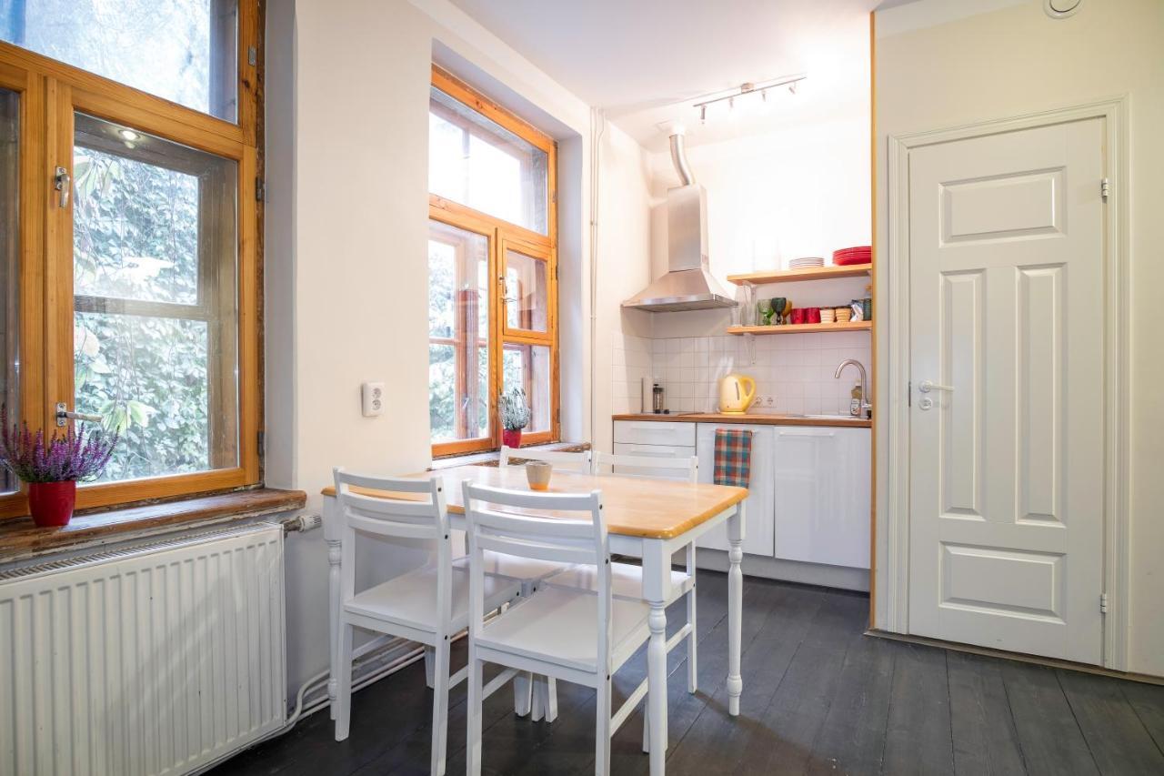 Dream Stay - Bright 2-Bedroom 2-Floor Old Town Apartment Tallinn Dış mekan fotoğraf